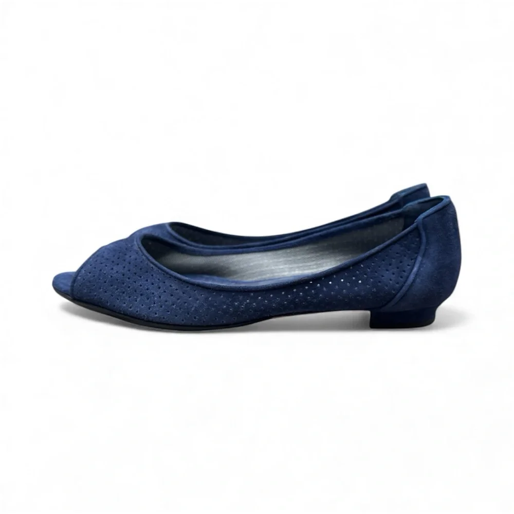 Manolo Blahnik Navy Blue Suede Peep Toe Flats 35.5 - Picture 3 of 9